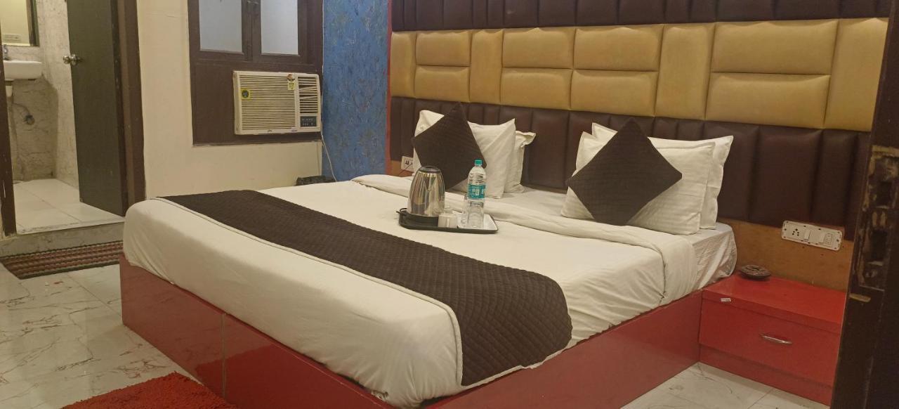 Airport Hotel Prince Palace By Byobhotels New Delhi Bagian luar foto